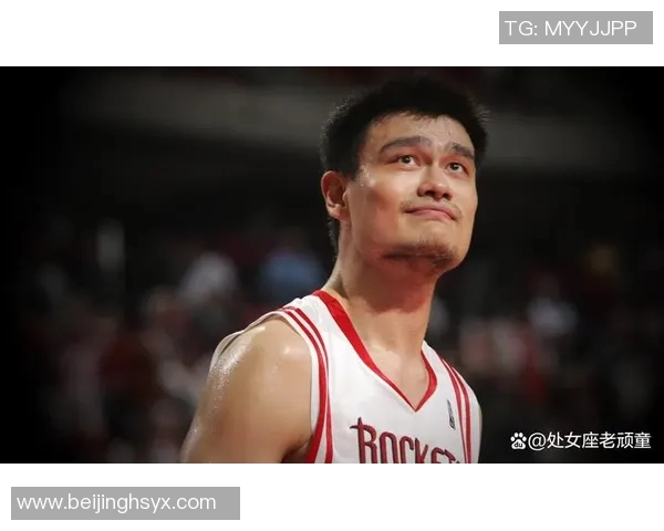 姚明化身卖菜大妈的幽默人生与篮球传奇的奇妙碰撞 姚明化身卖菜大妈的幽默人生与篮球传奇的奇妙碰撞