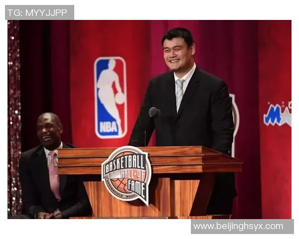 姚明在休斯顿的篮球传奇与中文文化的交融之旅 姚明在休斯顿的篮球传奇与中文文化的交融之旅