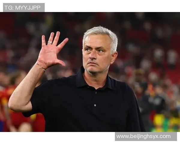 曼联新赛季不佳,穆里尼奥再度遭受质疑 曼联新赛季不佳,穆里尼奥再度遭受质疑